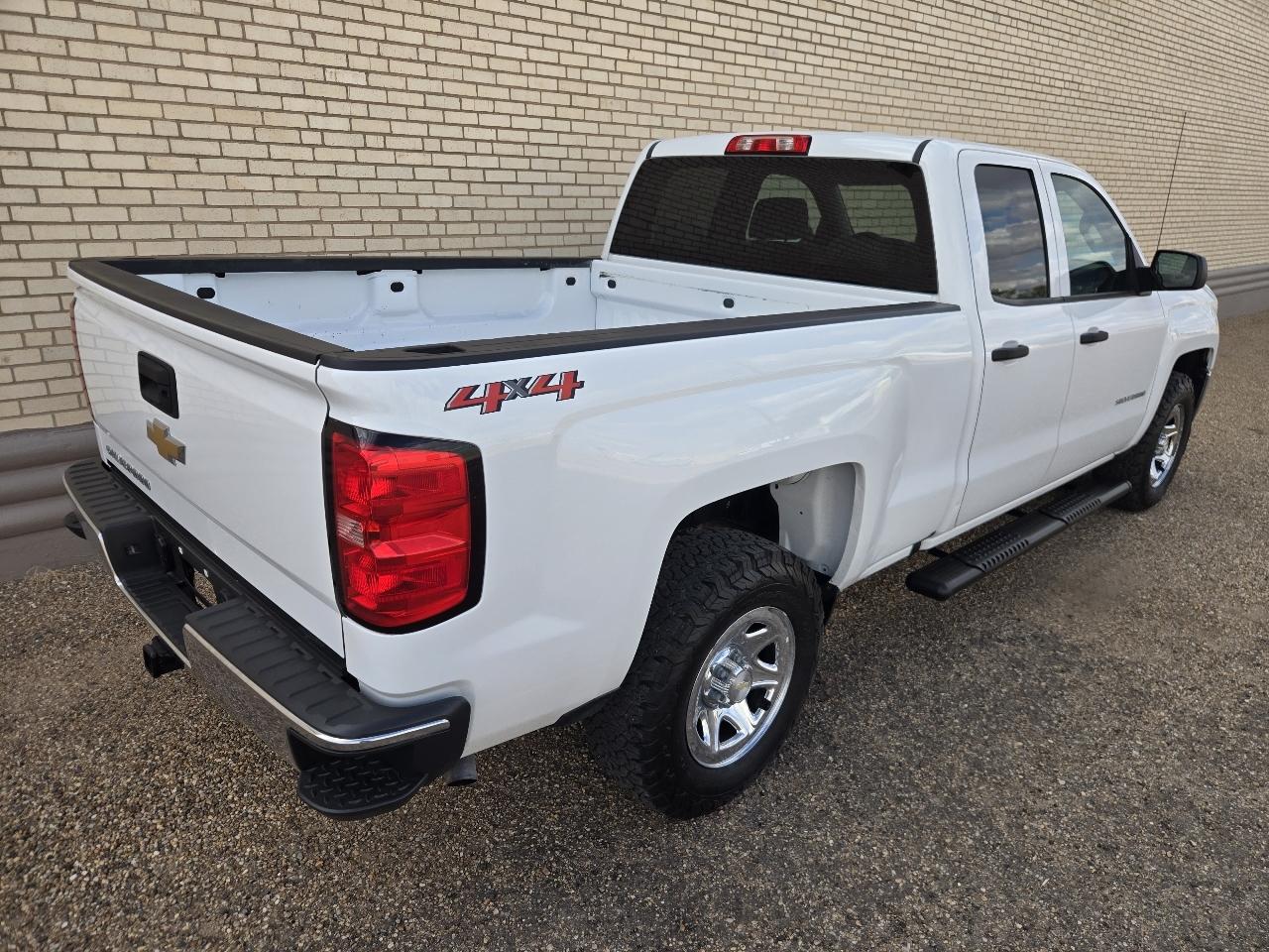 Chevrolet Silverado 1500 4WD Double Cab 143.5" LS 2018