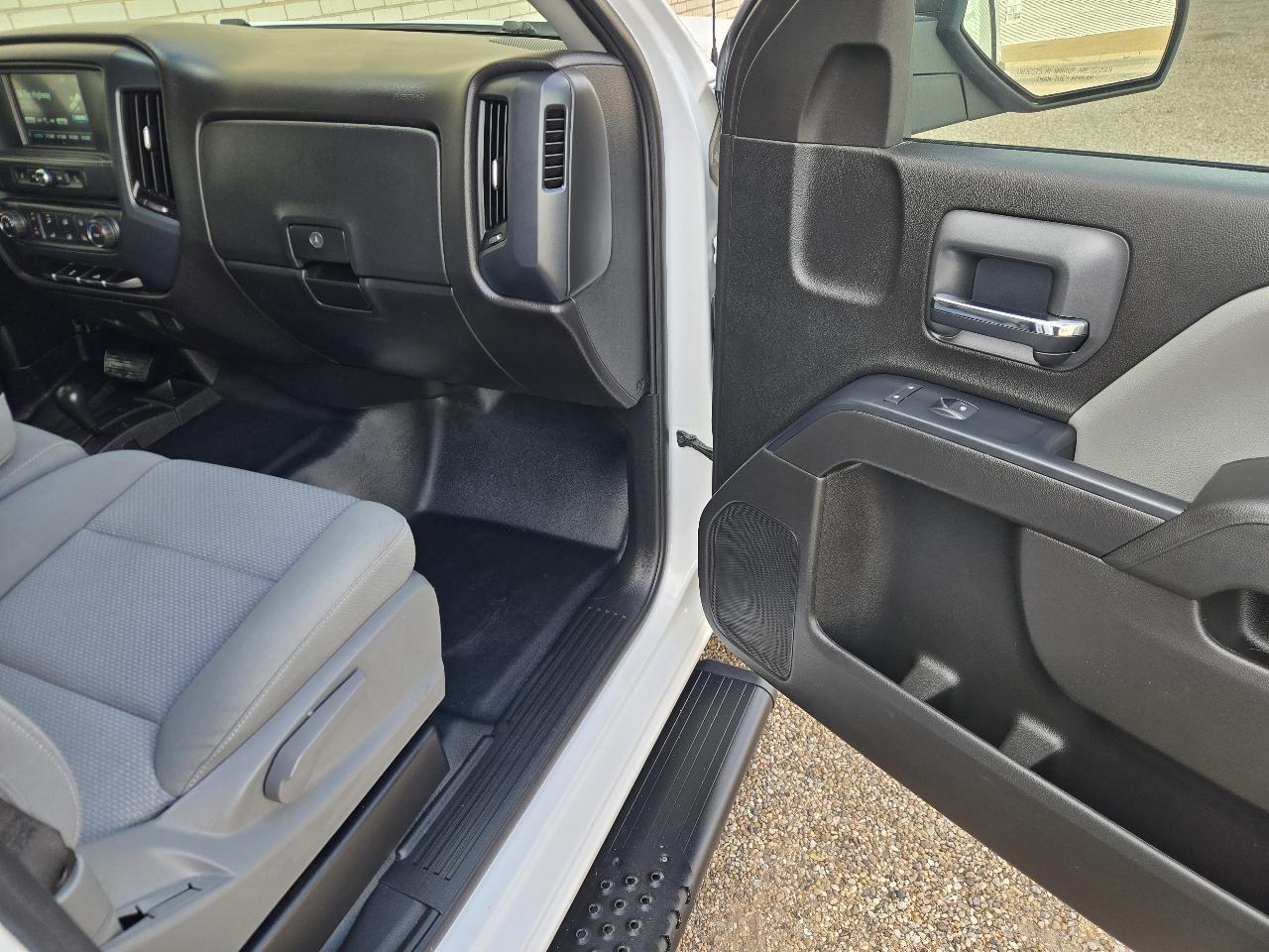 Chevrolet Silverado 1500 4WD Double Cab 143.5" LS 2018