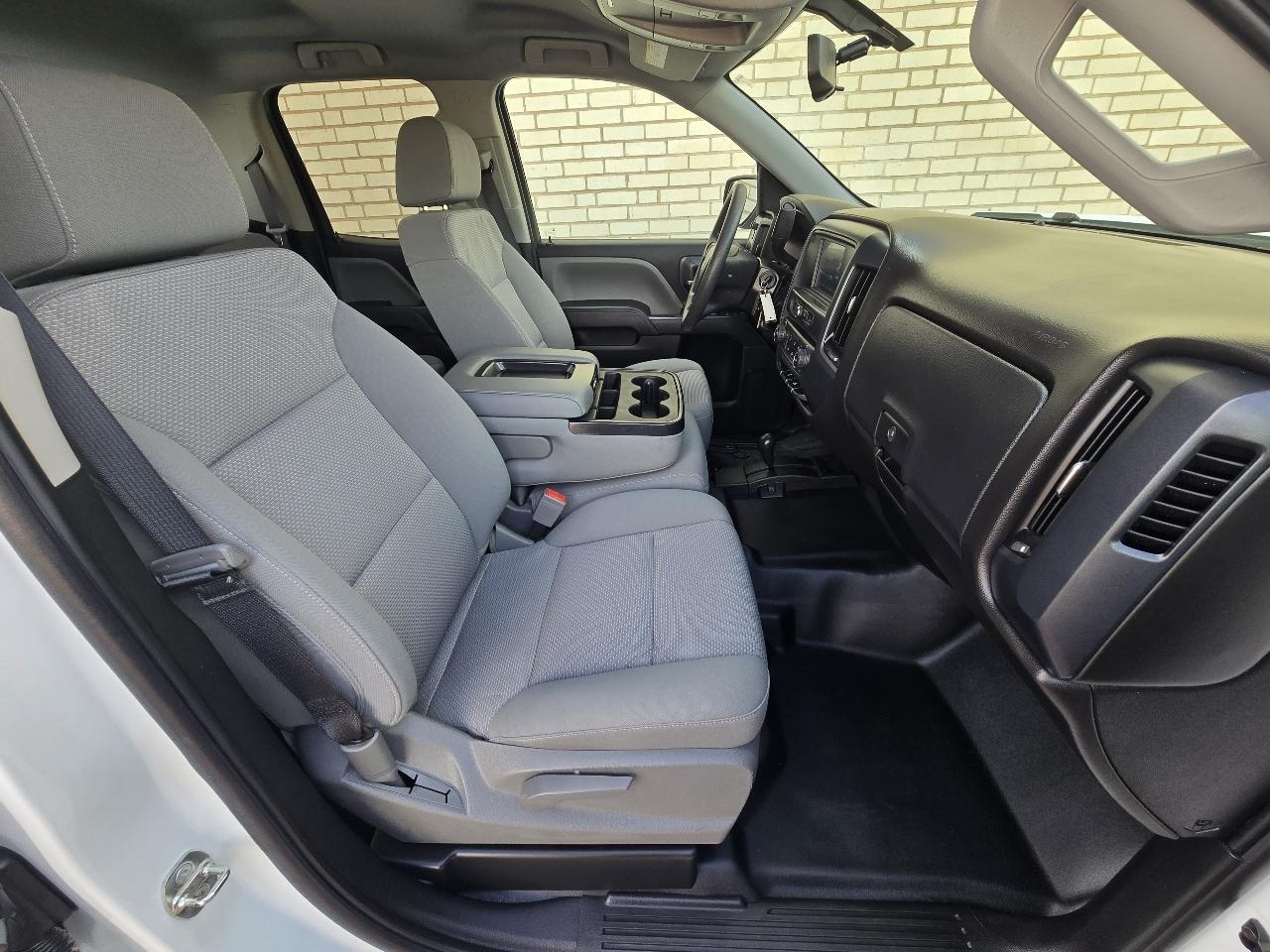 Chevrolet Silverado 1500 4WD Double Cab 143.5" LS 2018