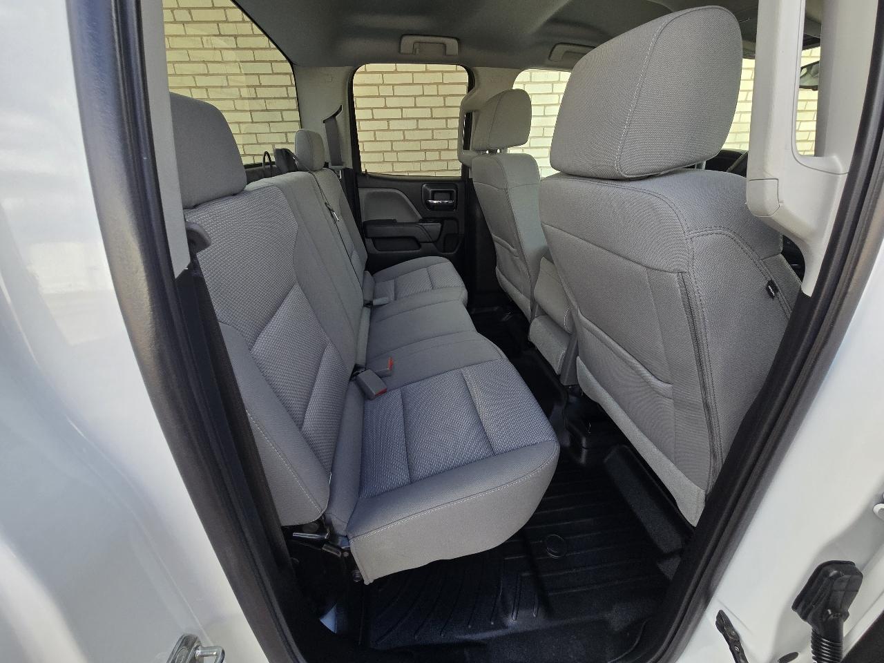 Chevrolet Silverado 1500 4WD Double Cab 143.5" LS 2018