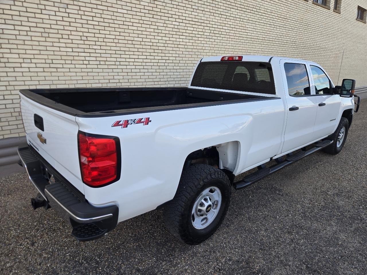 Chevrolet Silverado 2500HD Work Truck Crew Cab Long Bed 4WD 2019
