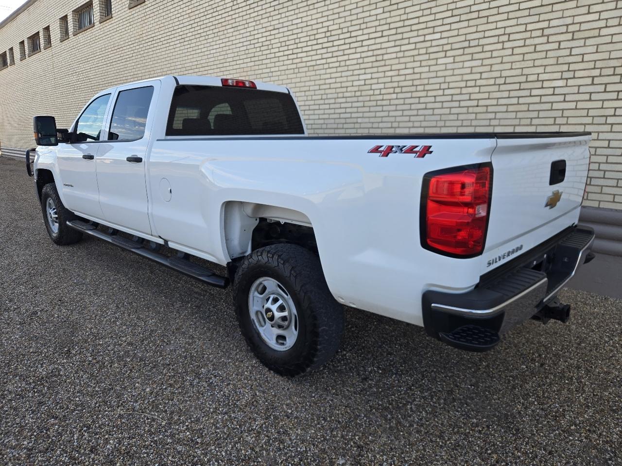 Chevrolet Silverado 2500HD Work Truck Crew Cab Long Bed 4WD 2019