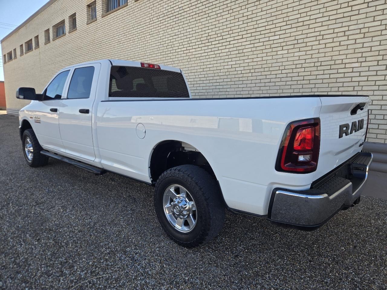 RAM 2500 Tradesman Crew Cab LWB 4WD 2013