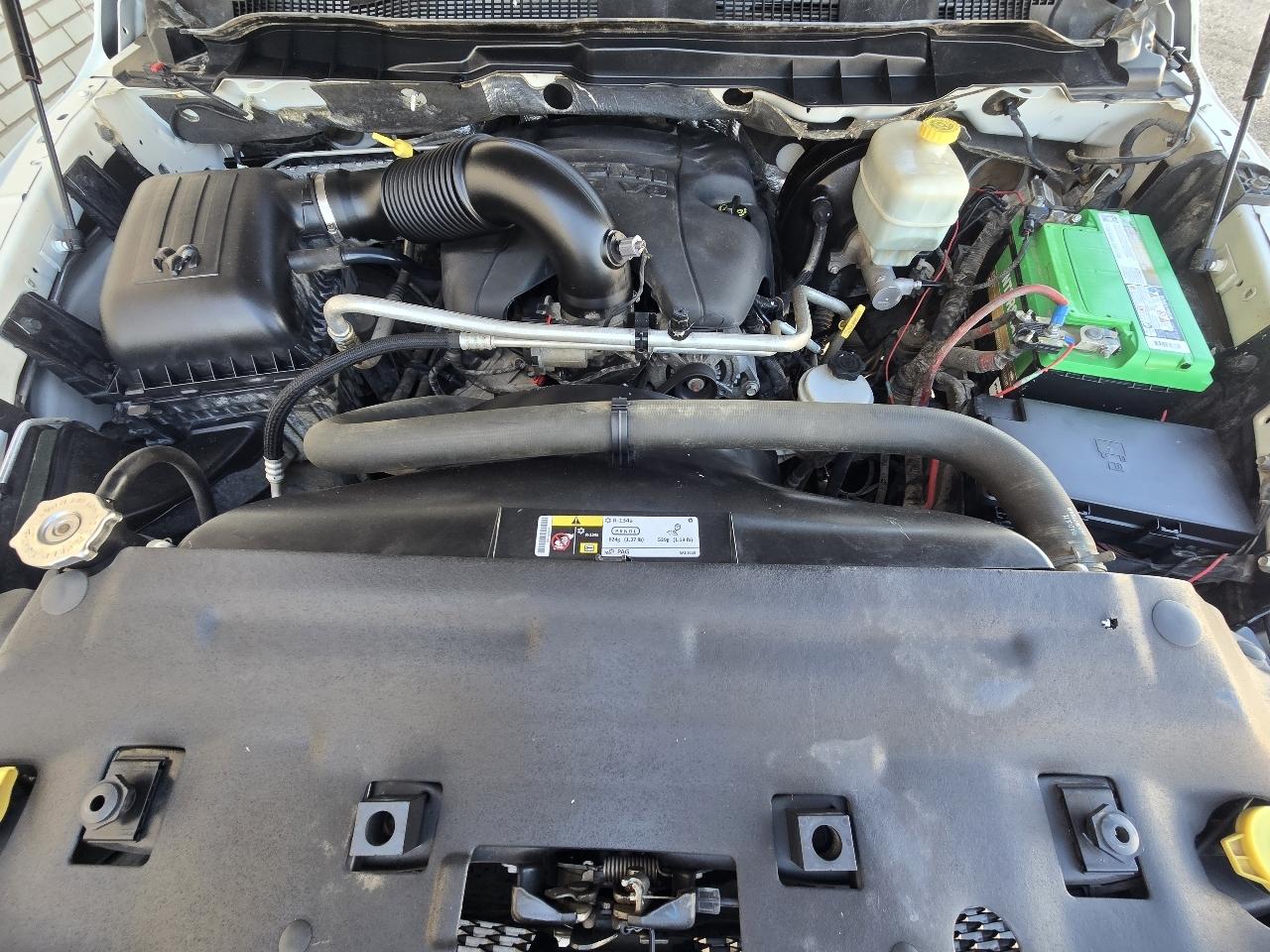 RAM 2500 Tradesman Crew Cab LWB 4WD 2013