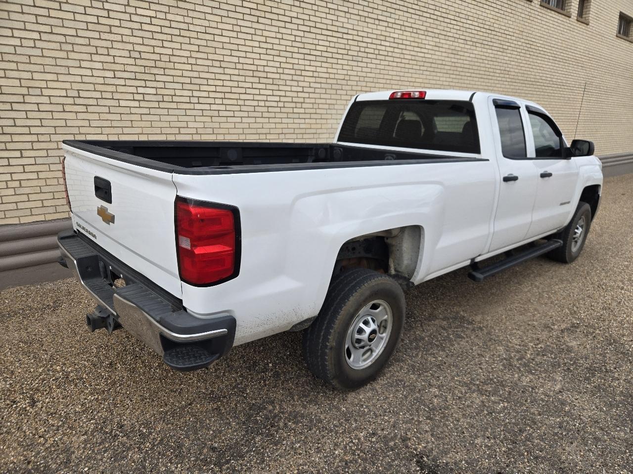 Chevrolet Silverado 2500HD 4WD Double Cab 158.1" Work Truck 2017