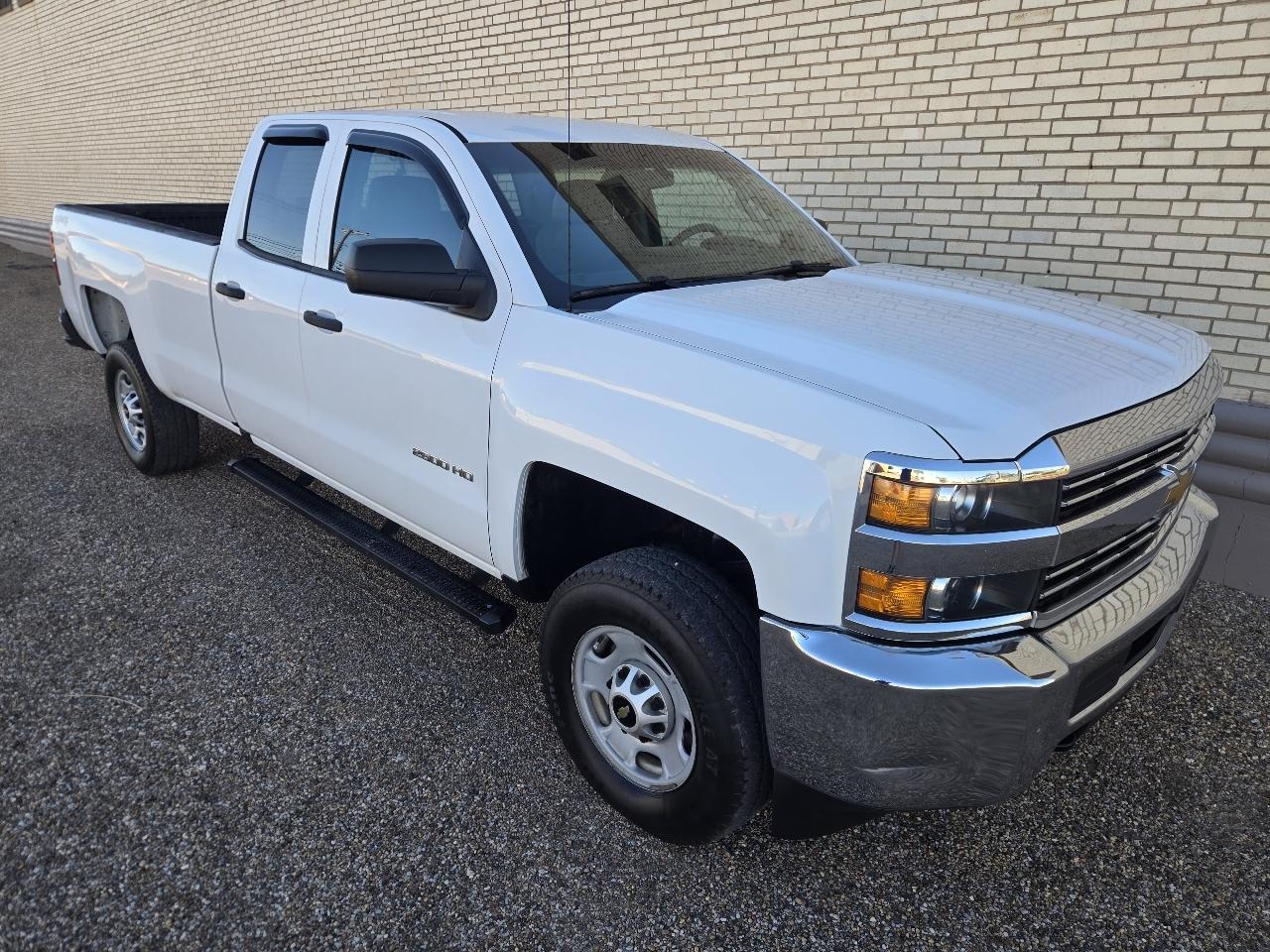 Chevrolet Silverado 2500HD Work Truck Double Cab Long Box 4WD 2017