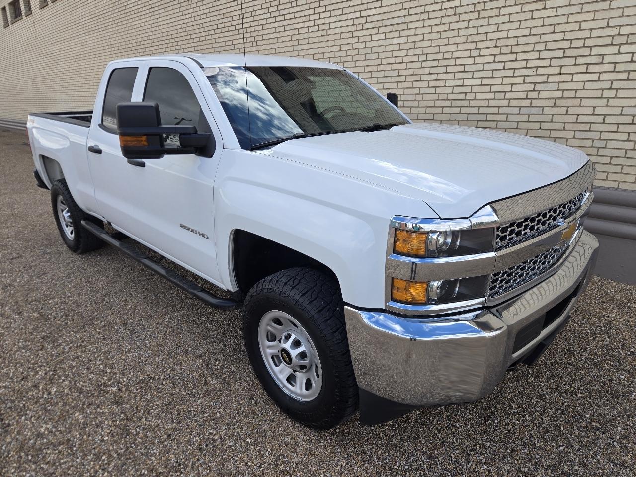 Chevrolet Silverado 2500HD Work Truck Double Cab Short Box 4WD 2019