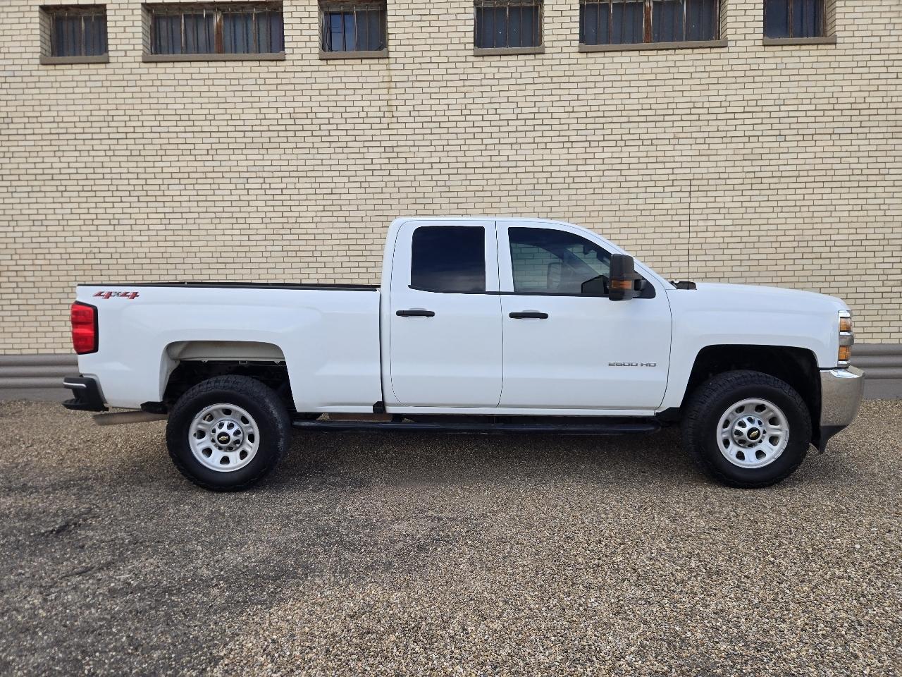Chevrolet Silverado 2500HD Work Truck Double Cab Short Box 4WD 2019