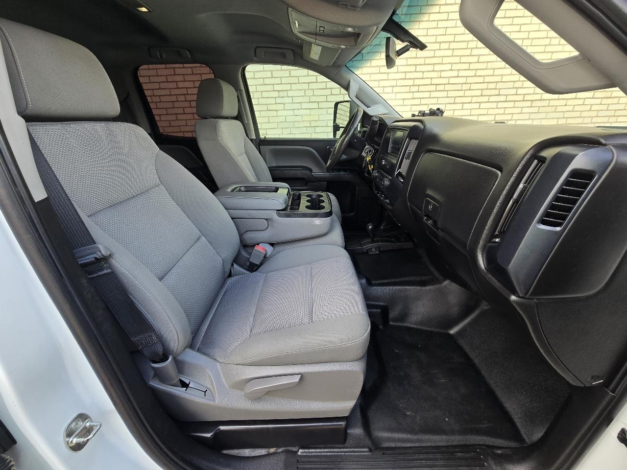Chevrolet Silverado 2500HD Work Truck Double Cab Short Box 4WD 2019
