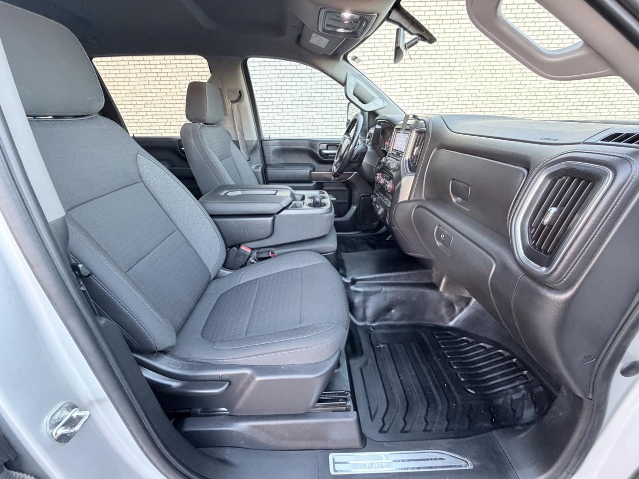 Chevrolet Silverado 2500HD LT Crew Cab 4WD 2020
