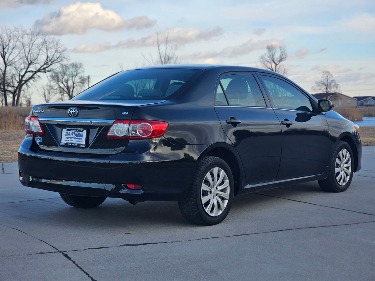 Toyota Corolla LE 4-Speed AT 2013