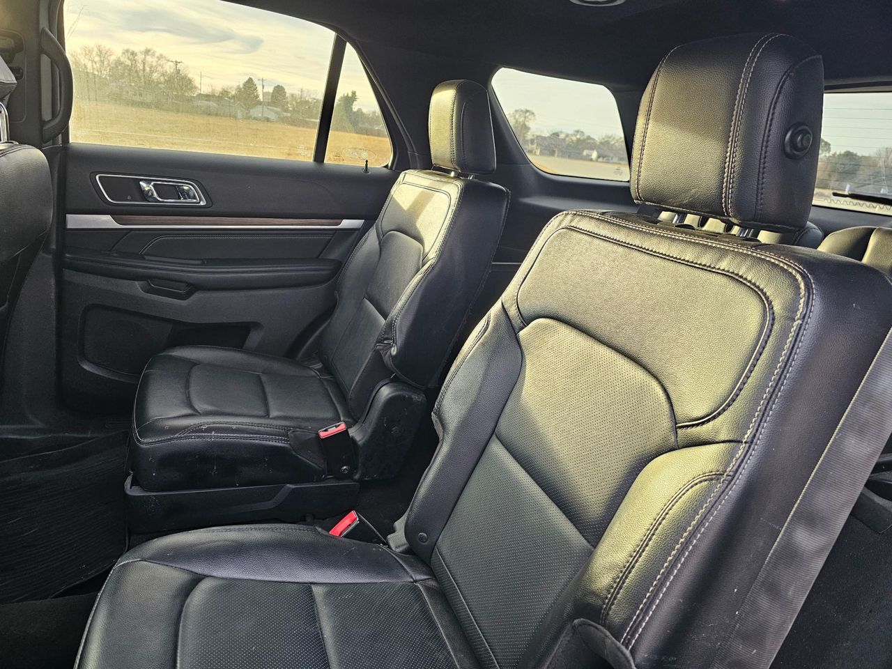 Ford Explorer Limited 4WD 2017