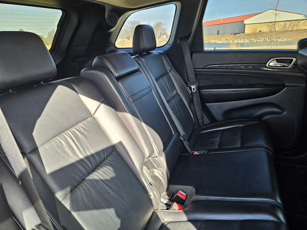 Jeep Grand Cherokee Laredo 4WD 2011