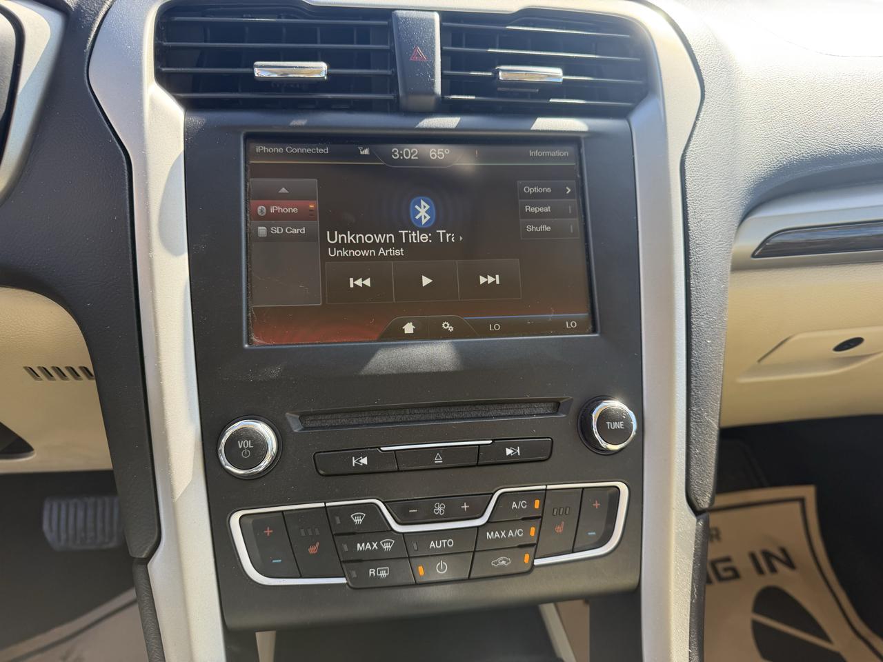 Ford Fusion SE 2016