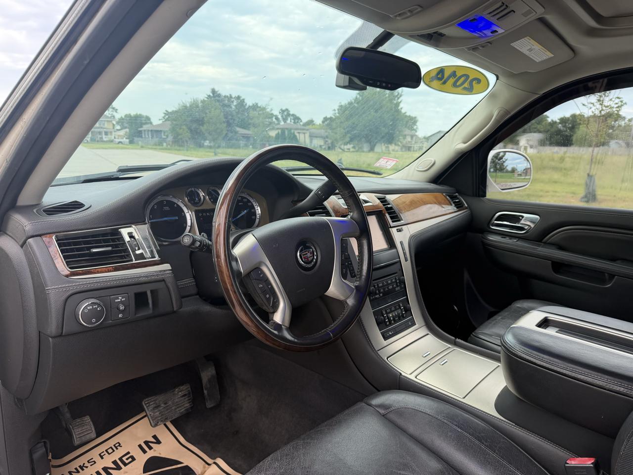 Cadillac Escalade Platinum AWD 2014
