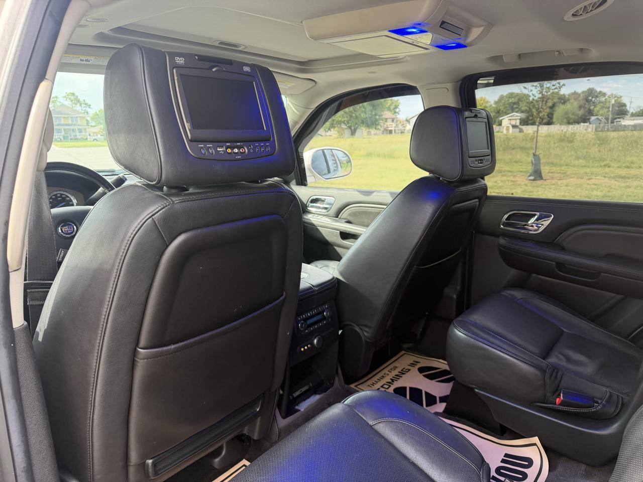 Cadillac Escalade Platinum AWD 2014
