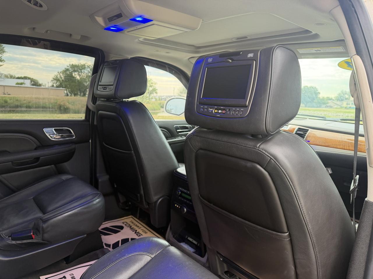 Cadillac Escalade Platinum AWD 2014