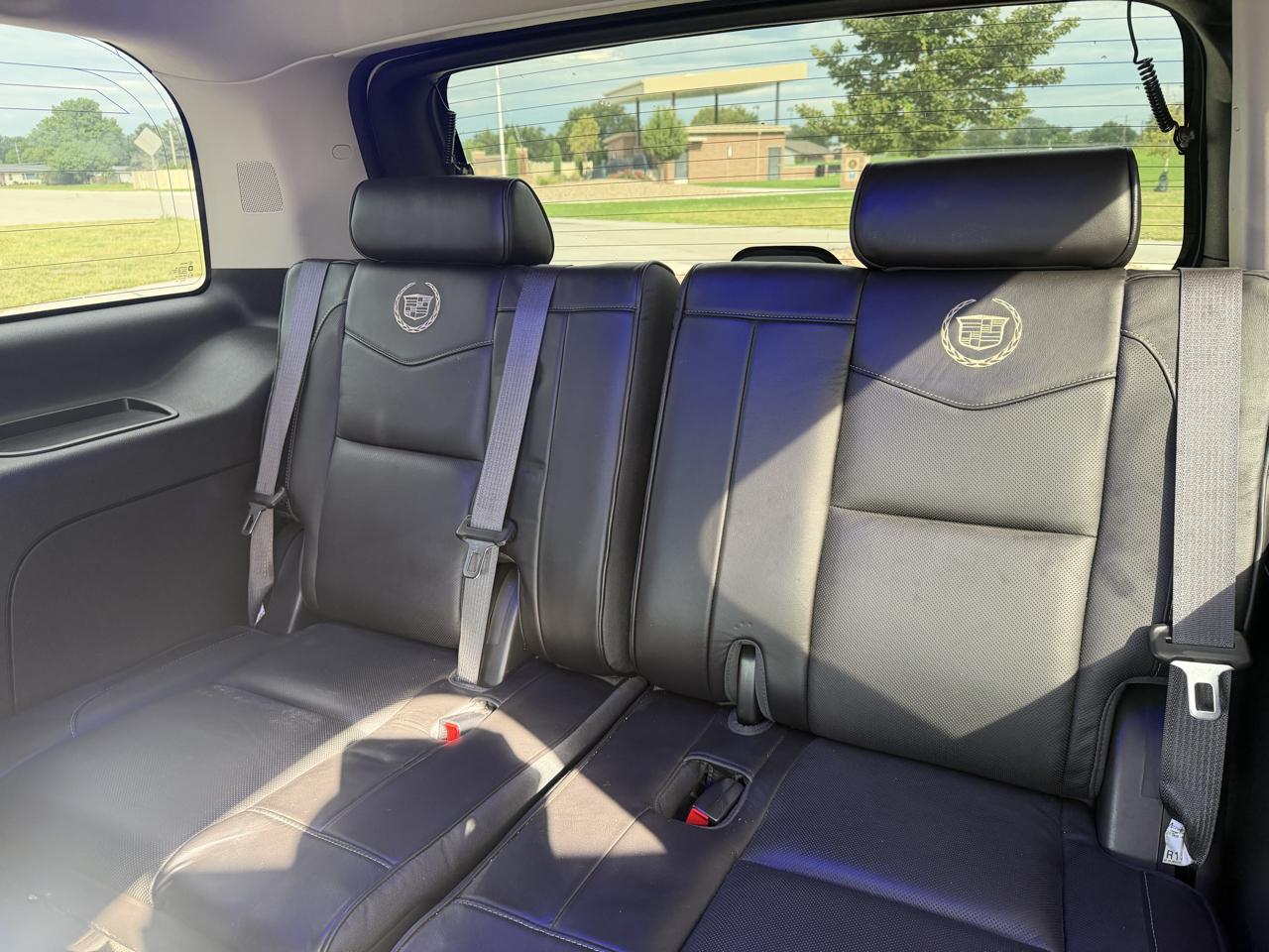 Cadillac Escalade Platinum AWD 2014