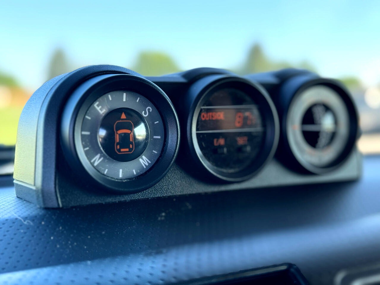 Toyota FJ Cruiser 4WD AT 2012 Toyota FJ Cruiser 4WD AT 2012