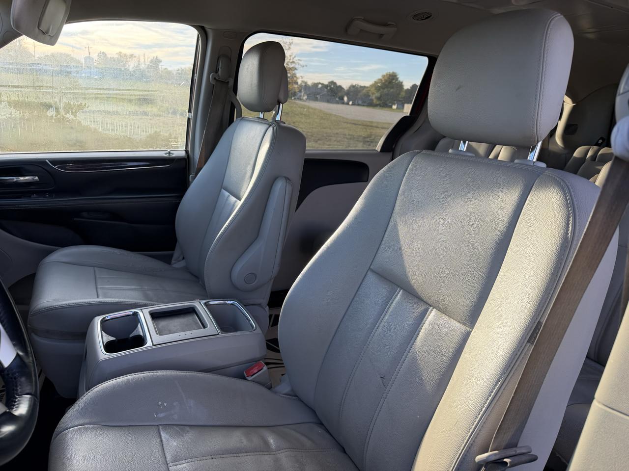 Chrysler Town & Country LX 2015