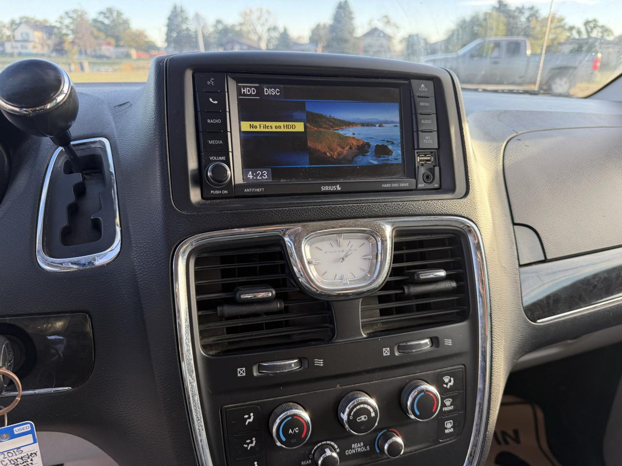 Chrysler Town & Country LX 2015