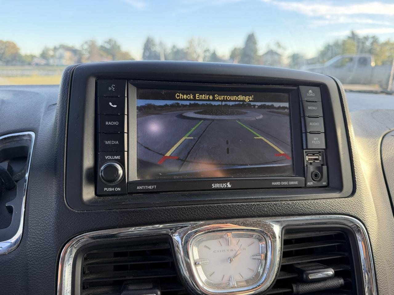 Chrysler Town & Country LX 2015