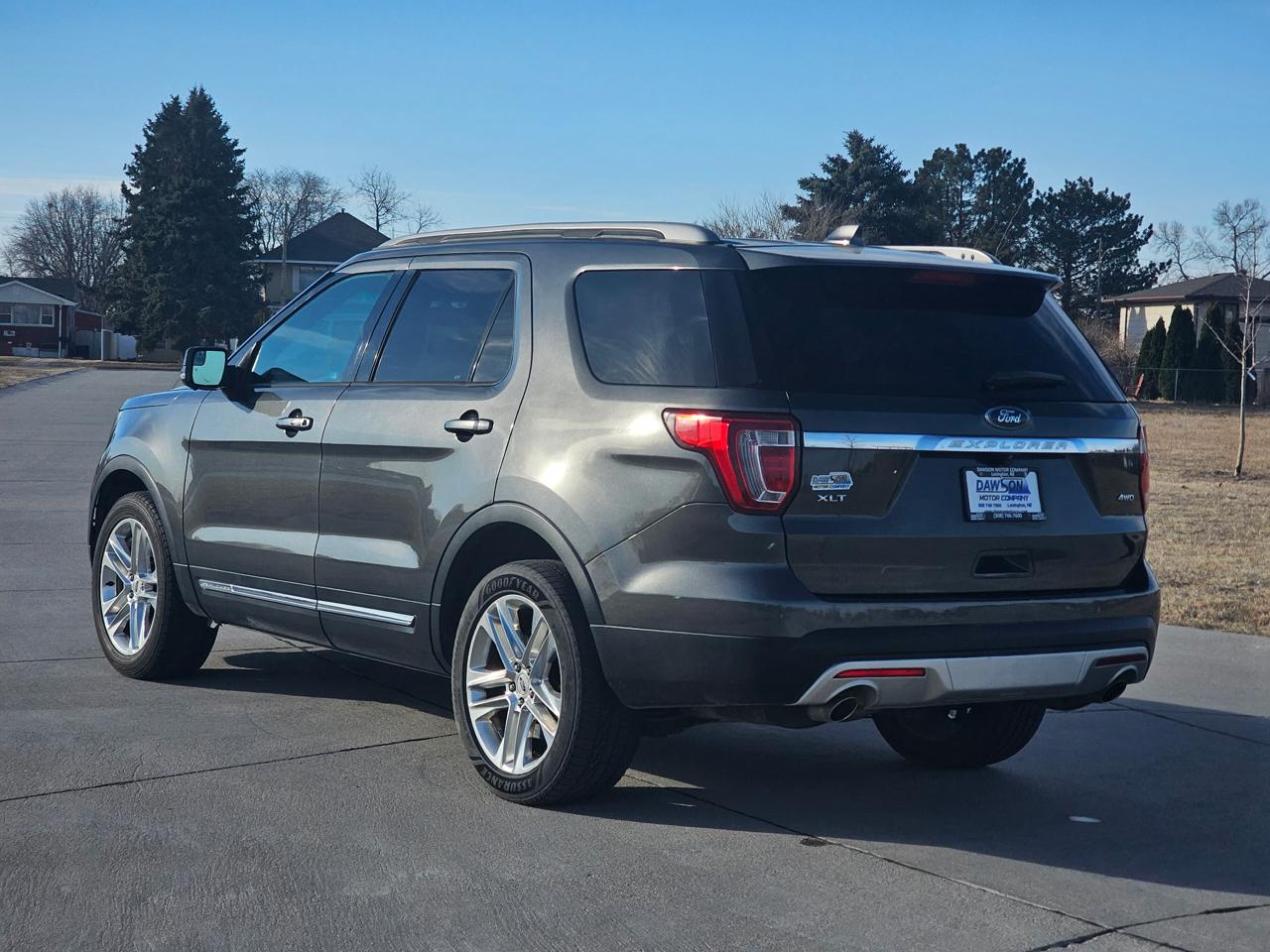 Ford Explorer XLT 4WD 2016