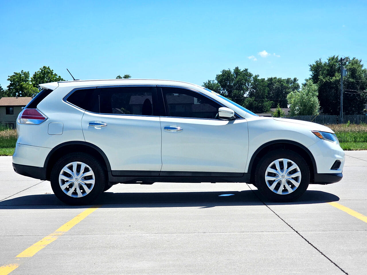 Nissan Rogue SV AWD 2015 Nissan Rogue SV AWD 2015