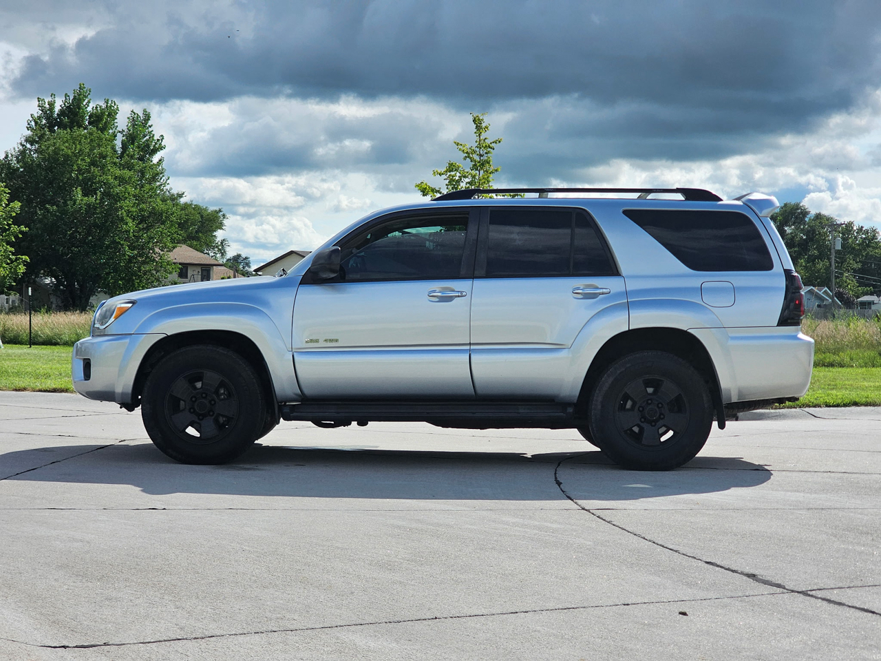 Toyota 4Runner SR5 4WD V6 2006 Toyota 4Runner SR5 4WD V6 2006