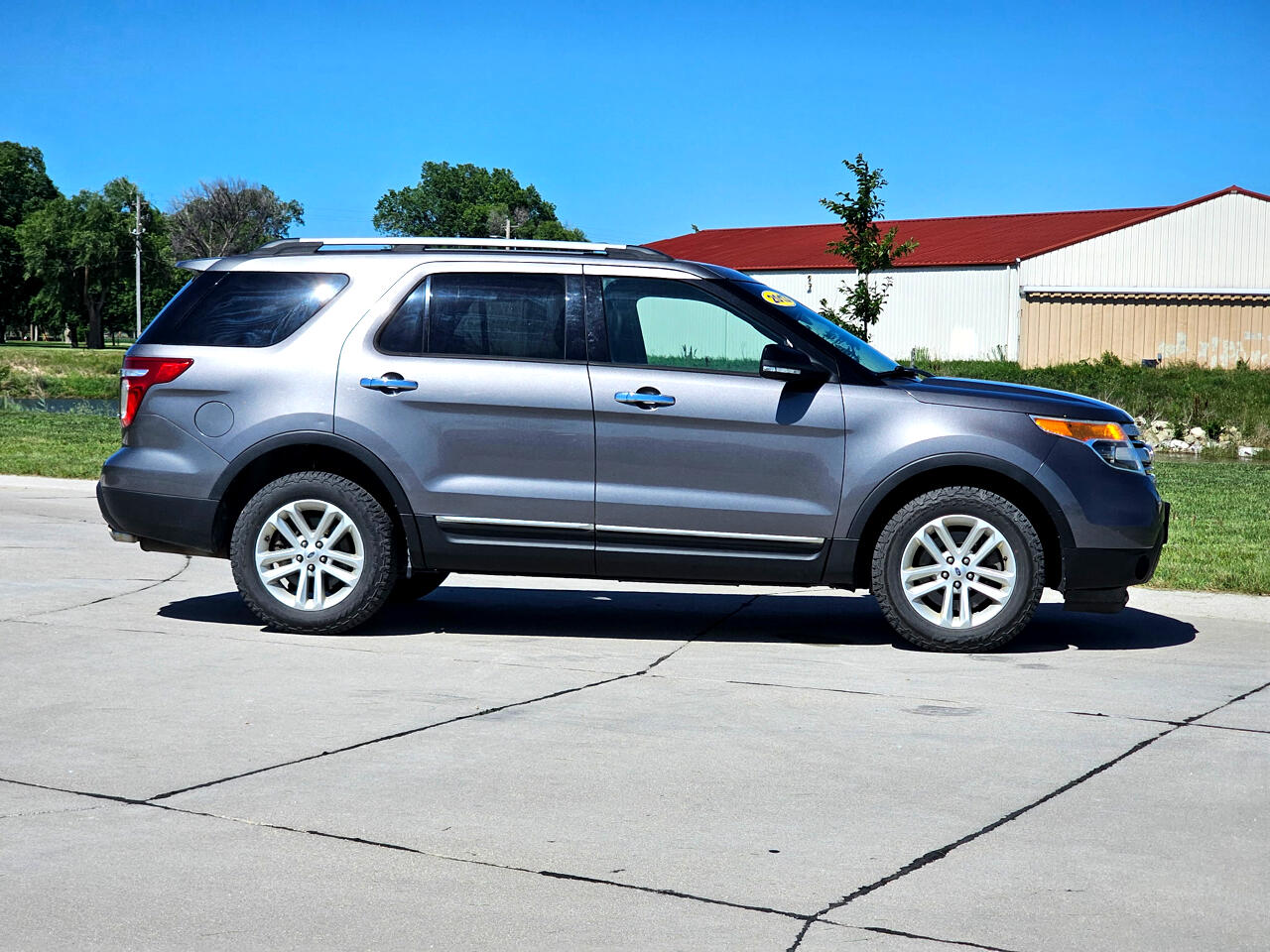 Ford Explorer XLT 4WD 2013 Ford Explorer XLT 4WD 2013