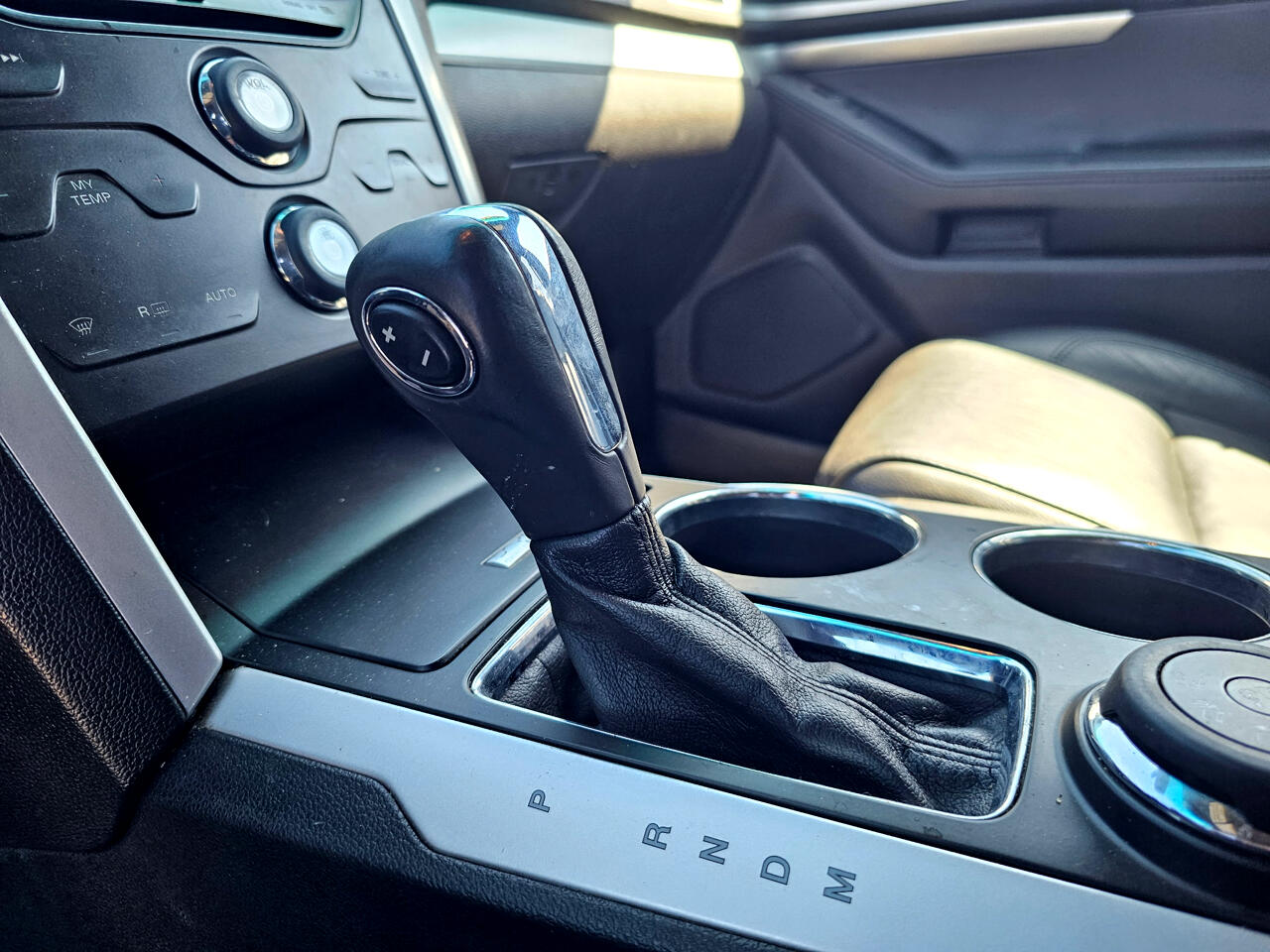 Ford Explorer XLT 4WD 2013 Ford Explorer XLT 4WD 2013