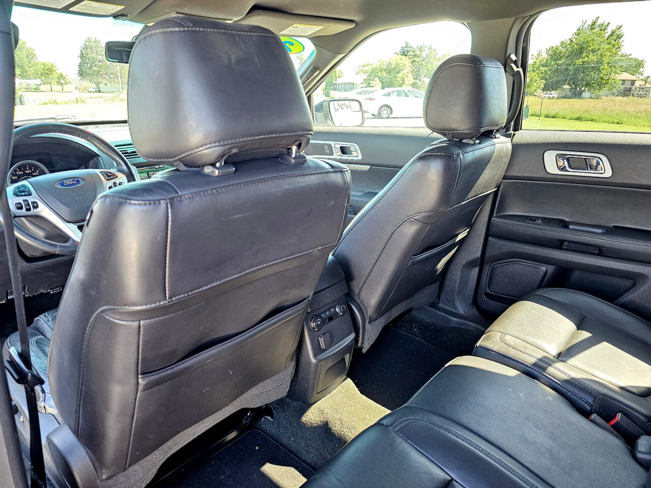 Ford Explorer XLT 4WD 2013 Ford Explorer XLT 4WD 2013