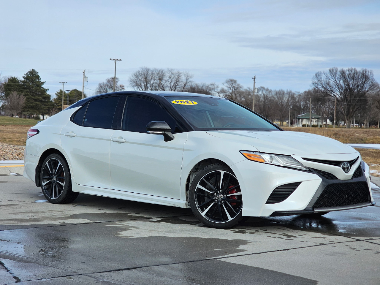 2020 Toyota Camry XSE