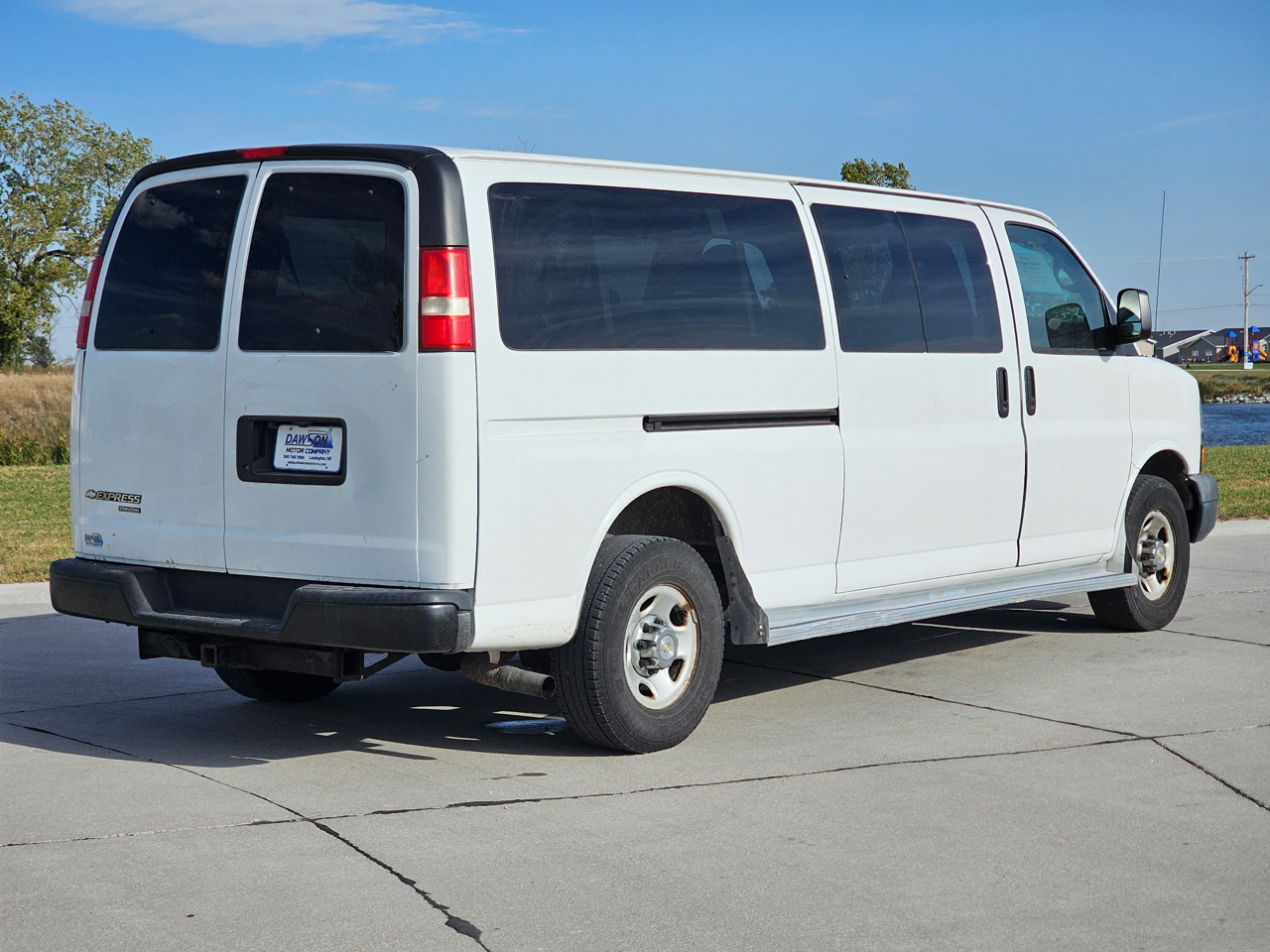 Chevrolet Express LT 3500 Extended 2013 Chevrolet Express LT 3500 Extended 2013