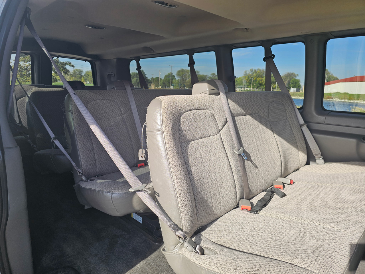 Chevrolet Express LT 3500 Extended 2013 Chevrolet Express LT 3500 Extended 2013