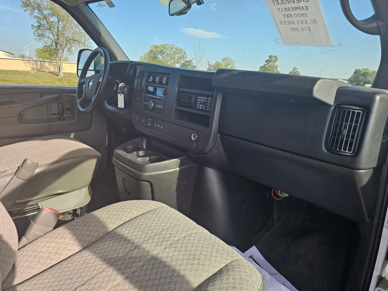Chevrolet Express LT 3500 Extended 2013 Chevrolet Express LT 3500 Extended 2013