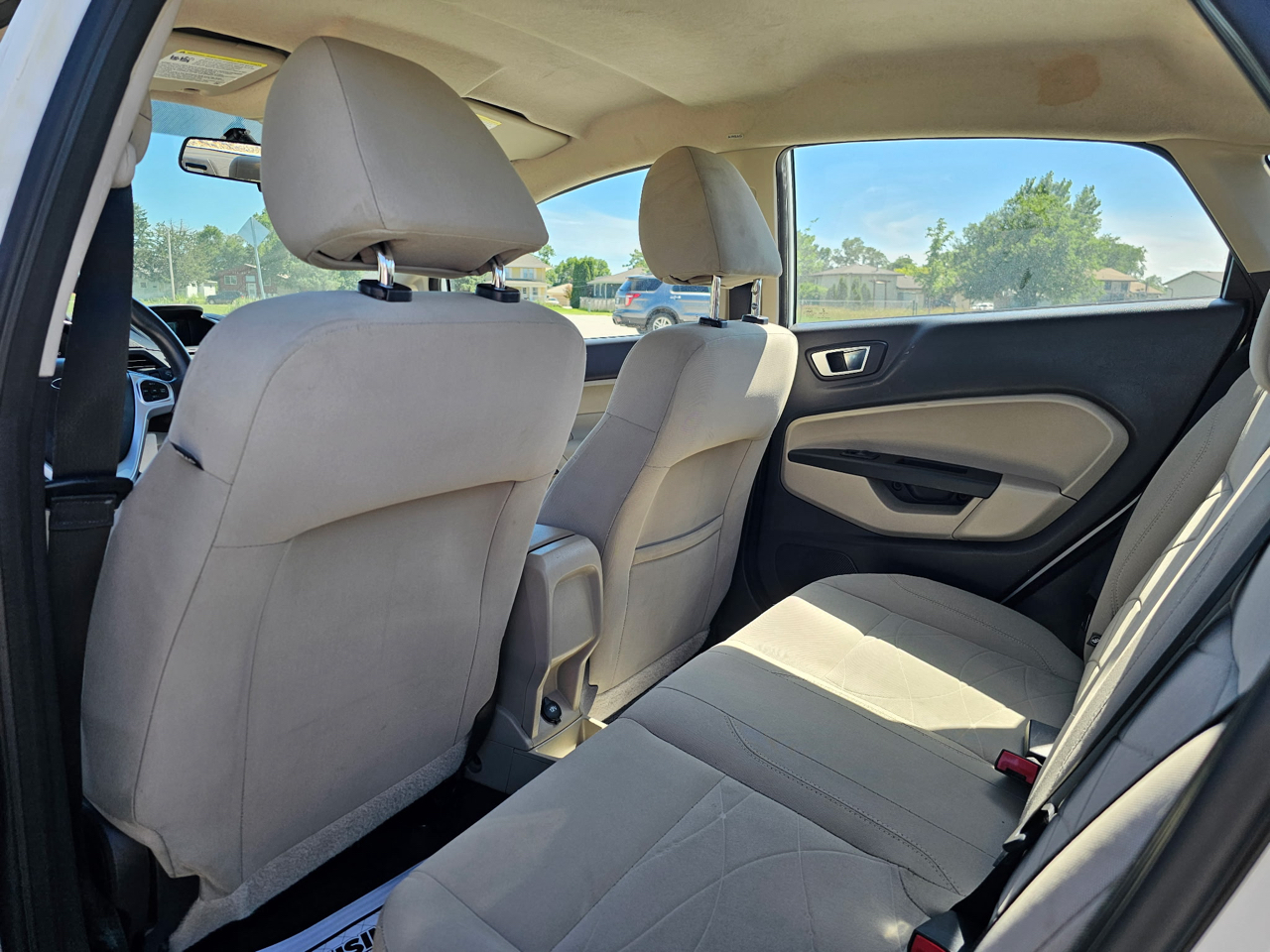 Ford Fiesta SE Sedan 2014 Ford Fiesta SE Sedan 2014