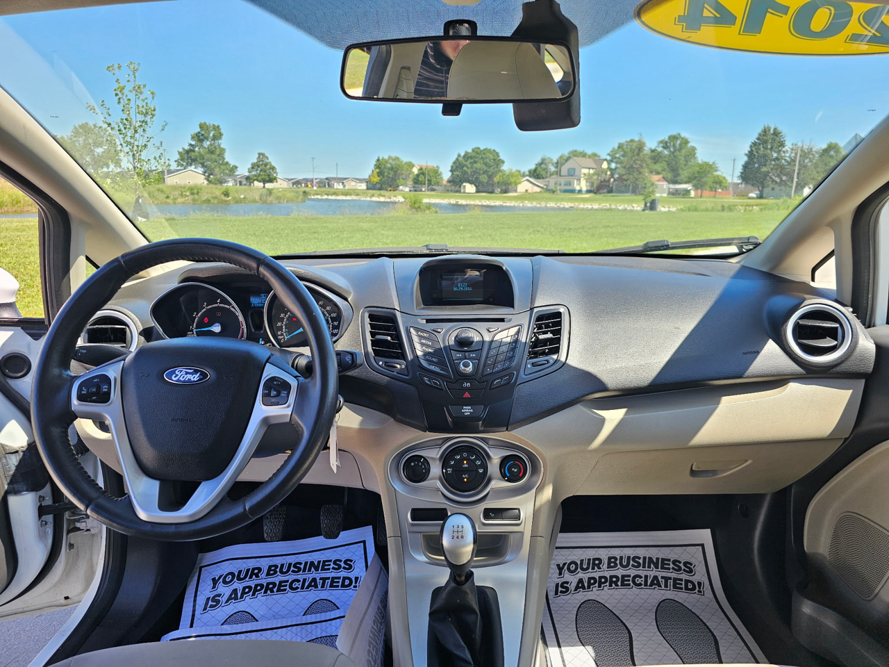 Ford Fiesta SE Sedan 2014 Ford Fiesta SE Sedan 2014