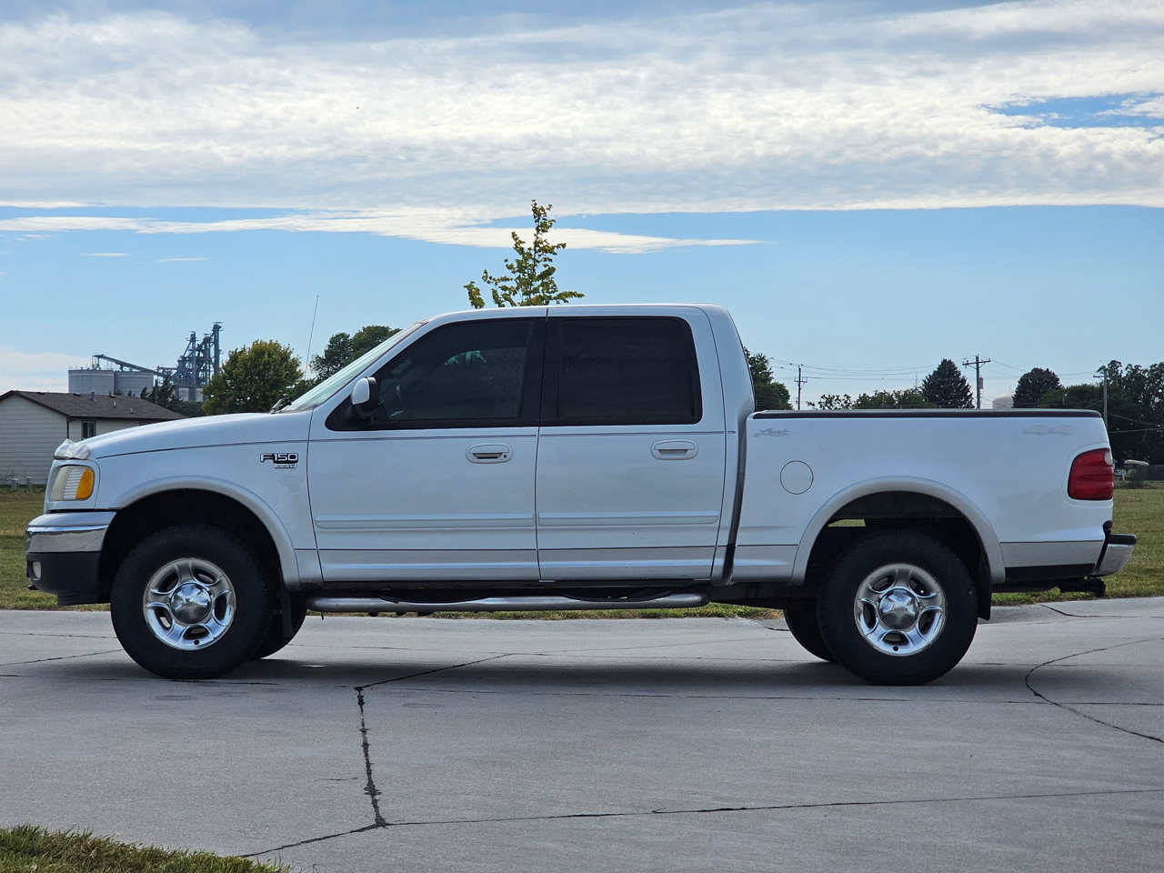 Ford F-150 4WD SuperCrew 139" Lariat 2001 Ford F-150 4WD SuperCrew 139" Lariat 2001