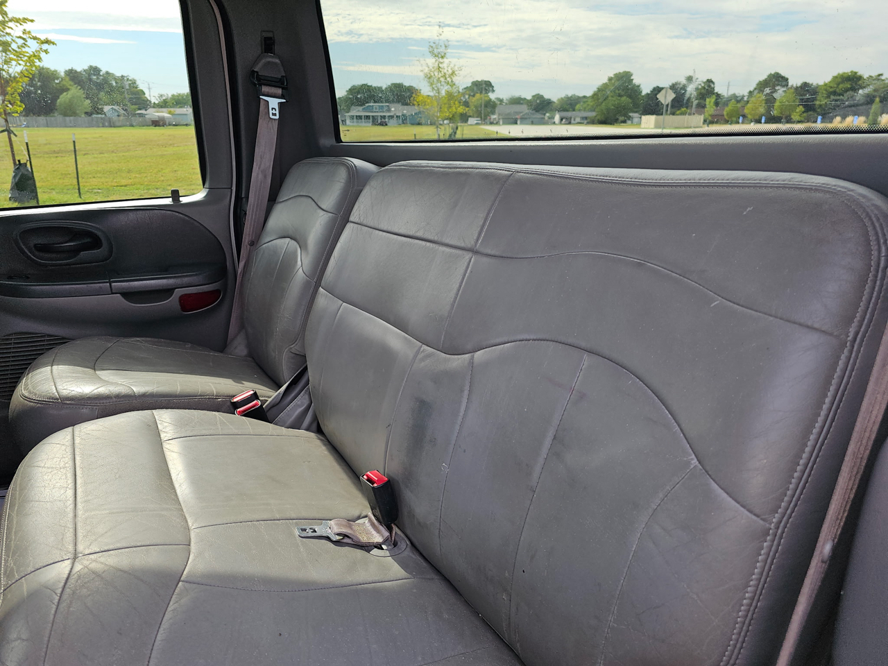 Ford F-150 4WD SuperCrew 139" Lariat 2001 Ford F-150 4WD SuperCrew 139" Lariat 2001