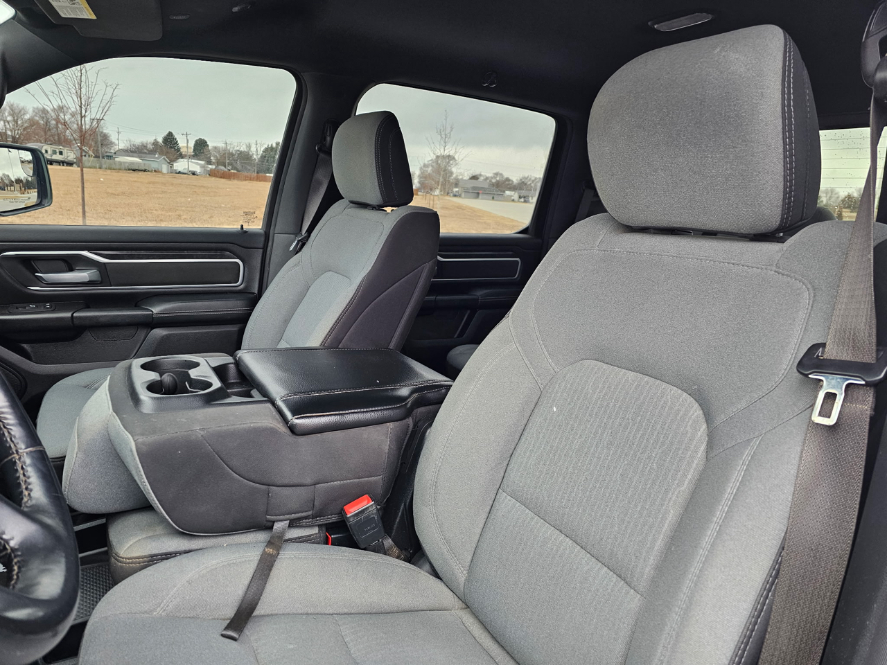 RAM 1500 Big Horn Crew Cab SWB 4WD 2023