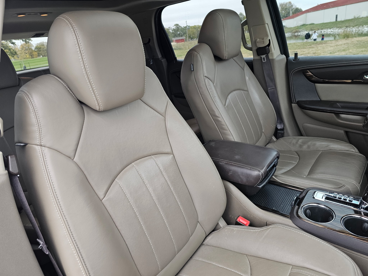 GMC Acadia Denali AWD 2015 GMC Acadia Denali AWD 2015