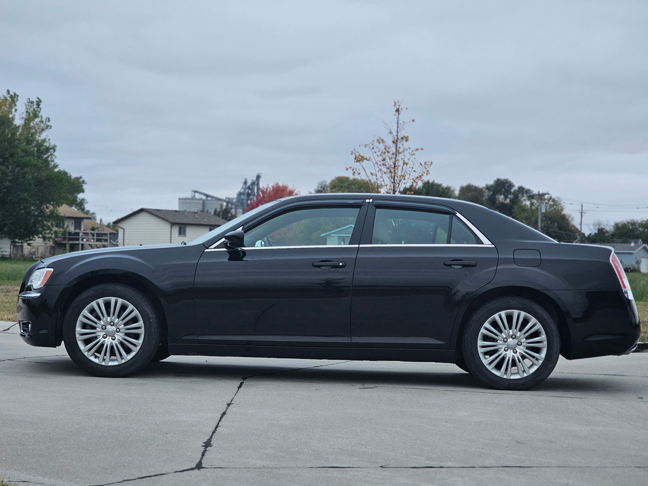 Chrysler 300 AWD 2013 Chrysler 300 AWD 2013