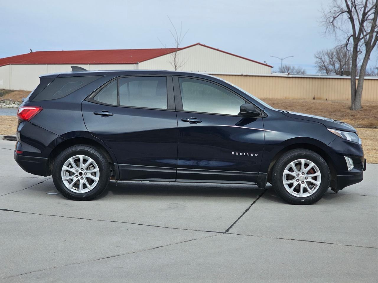 Chevrolet Equinox LS 2WD 2020