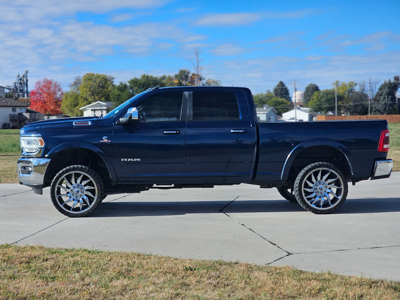 RAM 2500 Laramie Crew Cab SWB 4WD 2021 RAM 2500 Laramie Crew Cab SWB 4WD 2021