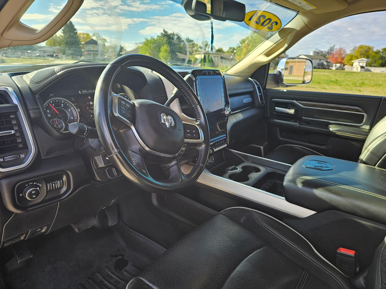 RAM 2500 Laramie Crew Cab SWB 4WD 2021 RAM 2500 Laramie Crew Cab SWB 4WD 2021