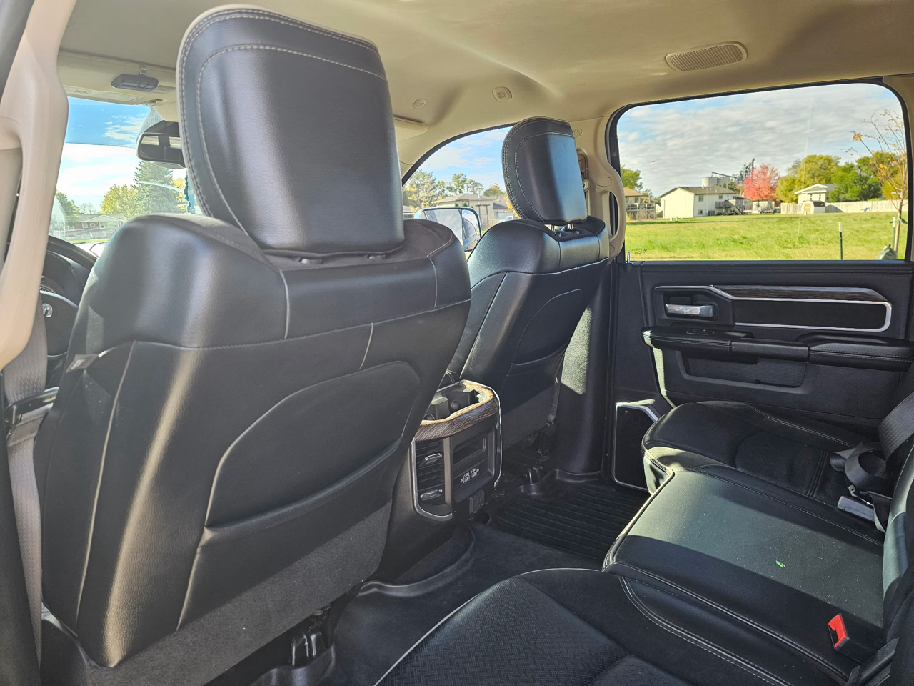 RAM 2500 Laramie Crew Cab SWB 4WD 2021 RAM 2500 Laramie Crew Cab SWB 4WD 2021