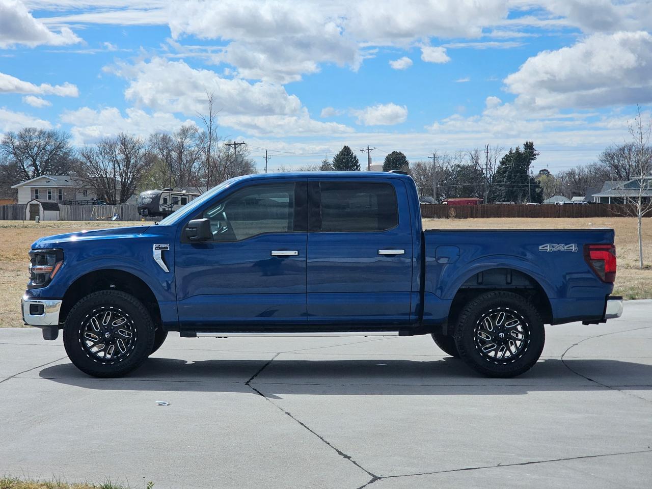 Ford F-150 XLT SuperCrew 4WD 2025