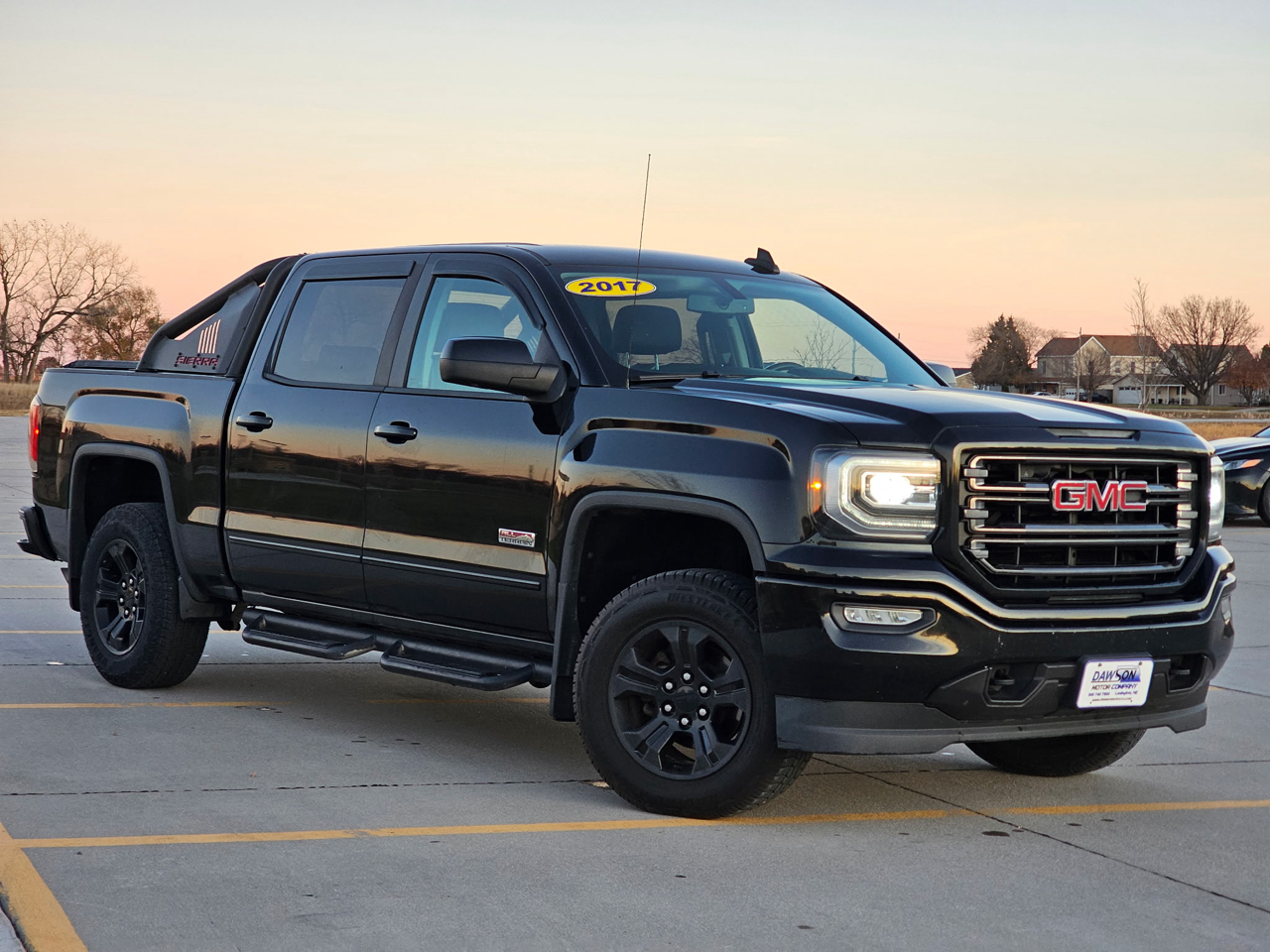 2017 GMC Sierra 1500 SLT's photo