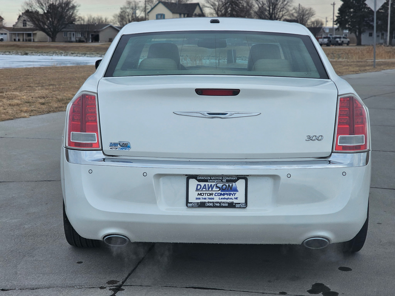 Chrysler 300 Limited RWD 2011